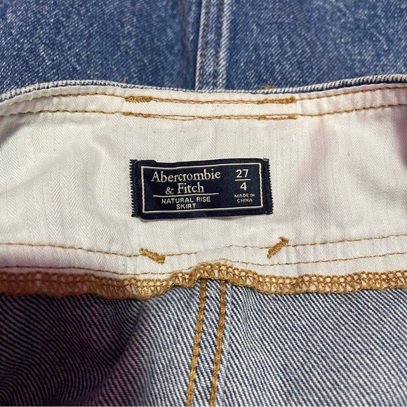 Abercrombie & Fitch Jean Skirt Women’s Size 4 US Blue Denim Belted Short Mini - Picture 7 of 8